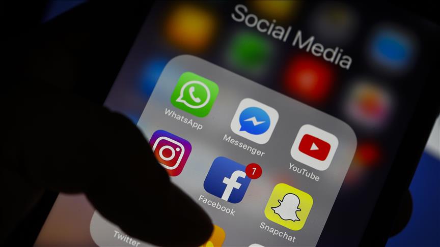  İran'da 'sosyal medya yasağı' tartışılıyor