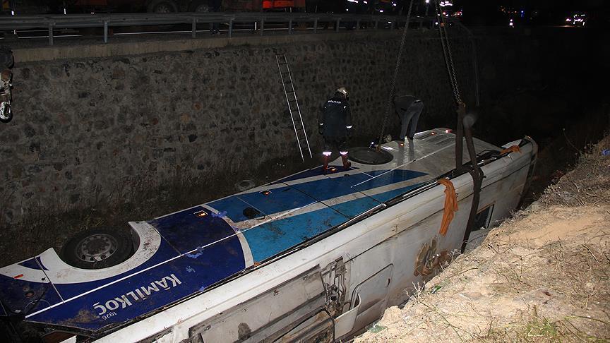 7 Tewas Dalam Kecelakaan Bus Di Turki