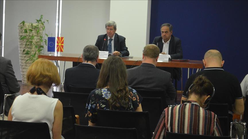 Eurodeputetët thirrje qytetarëve të Maqedonisë të dalin në referendum