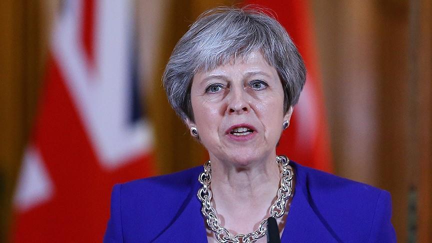 Theresa May: Pregovori o Brexitu upali u zamku