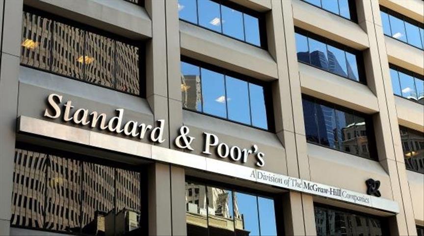 S&P mantiene la nota crediticia y la perspectiva positiva de España