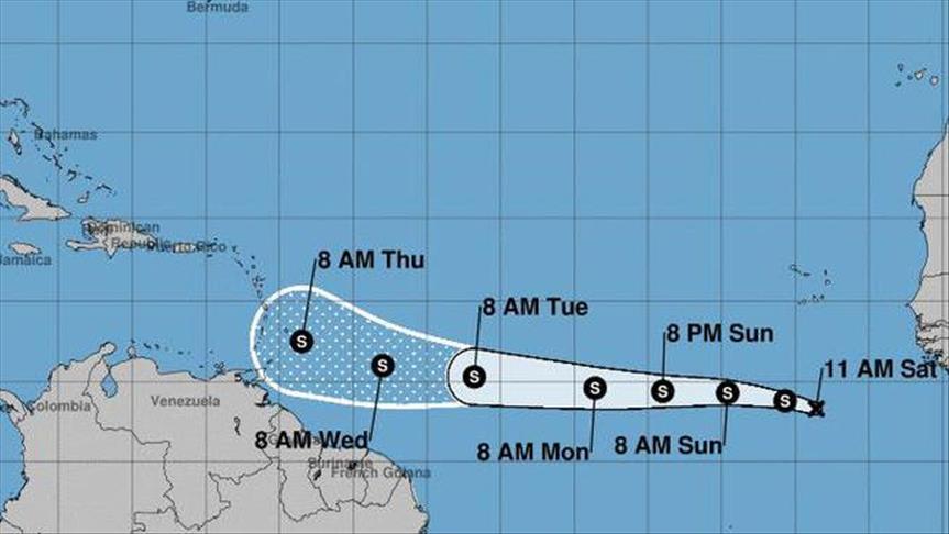 Tormenta tropical Kirk avanza hacia el oeste del Océano Atlántico