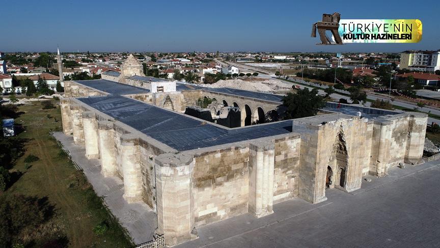 Türk konukseverliğinin simgesi: Kervansaraylar