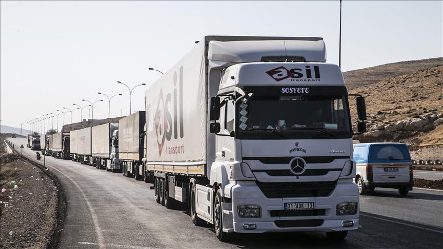 В Сирию за 8 месяцев проследовало 70 тыс. грузовиков