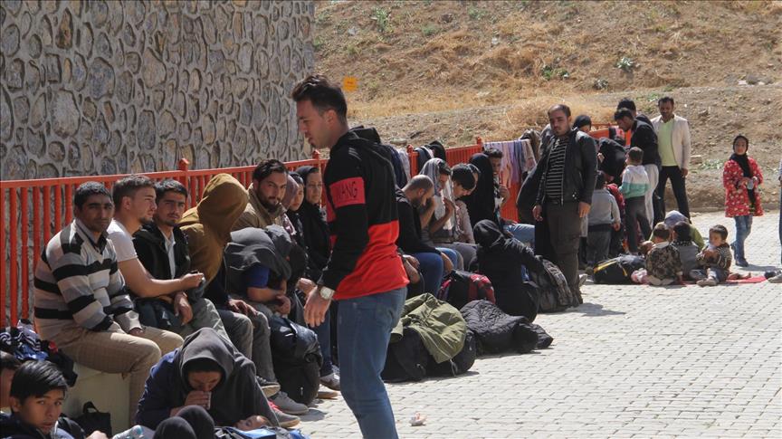 Turska: U Vanu uhvaćeno 98 neprijavljenih migranata