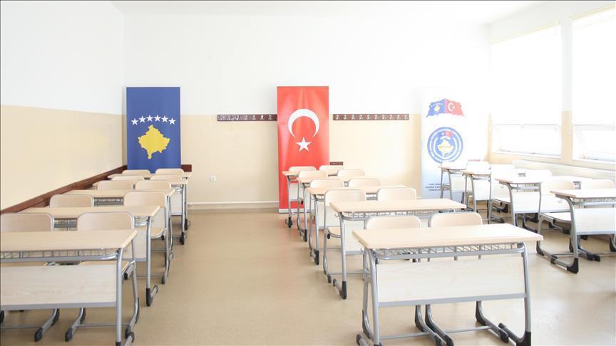 Turkish troops support education in Kosovo