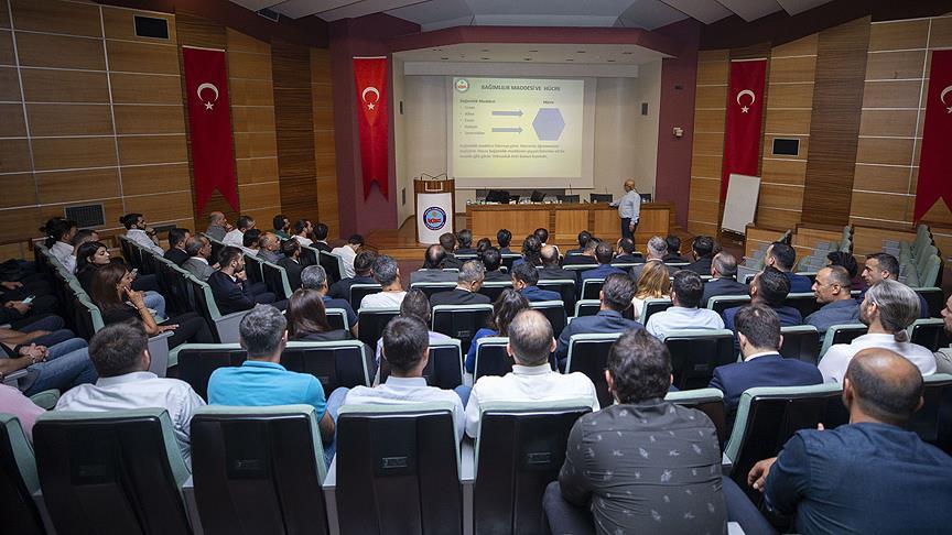 Uyuşturucu ve bağımlılıkla mücadelede 'farkındalık' eğitimleri başladı