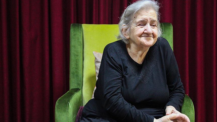 Kasımpaşa'nın 'Oya Annesi' 60 yılını çocuklara adadı