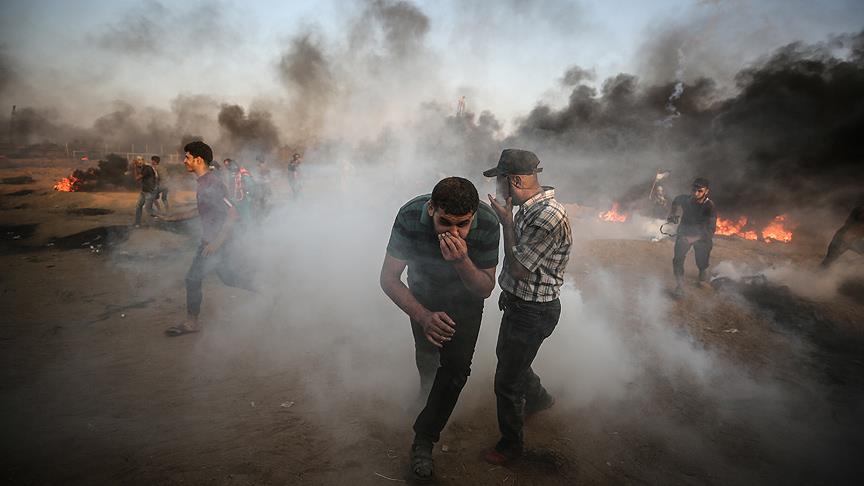 İsrail Gazze sınırında 7 Filistinliyi yaraladı