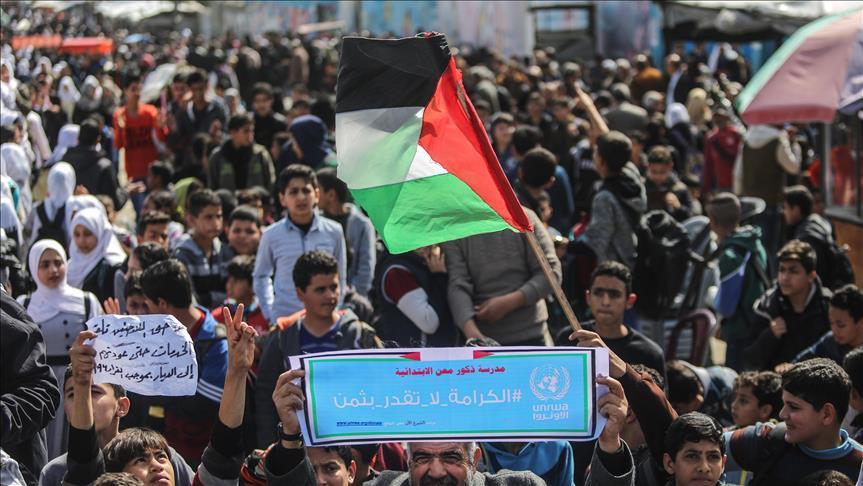 Palestinian students protest Israeli law amid clashes