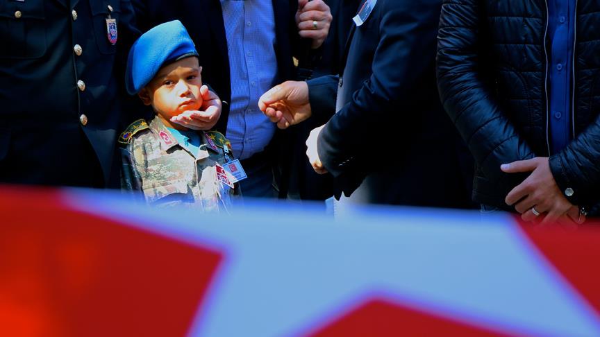 Şehitlerimizi uğurluyoruz