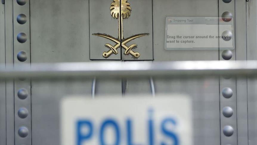 خاشقجي تمديد وقفة صحفيين عند قنصلية السعودية بإسطنبول