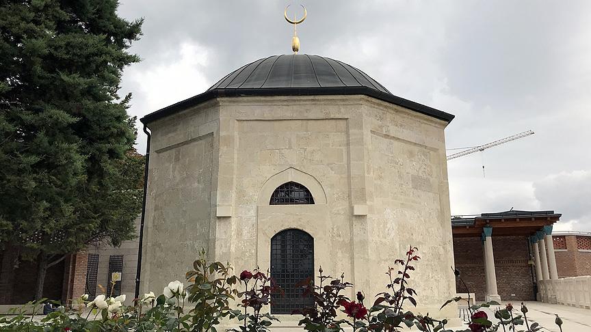 Cumhurbaşkanı Erdoğan Macaristan'da Gül Baba Türbesi'ni açacak