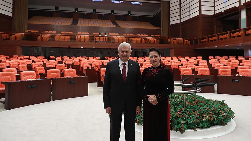 Yıldırım, Vietnam Ulusal Meclisi Başkanı Nguyen ile görüştü
