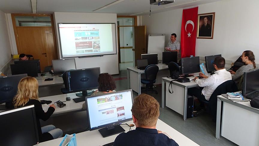TİKA'dan Tacikistan ve Hırvatistan'a donanım ve eğitim desteği