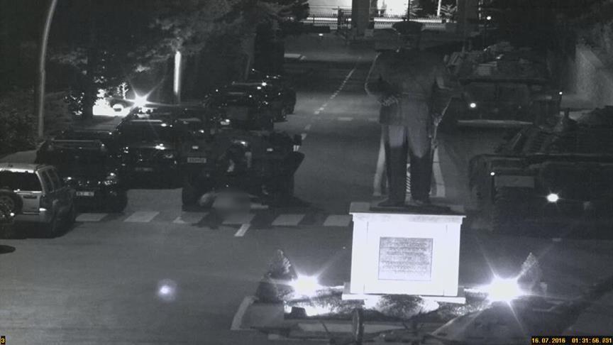 Novi snimci zločina FETO pučista tokom pokušaja puča u Turskoj