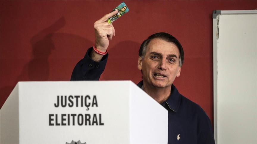 Bolsonaro se declaró admirador de Trump y habló de Mauricio Macri