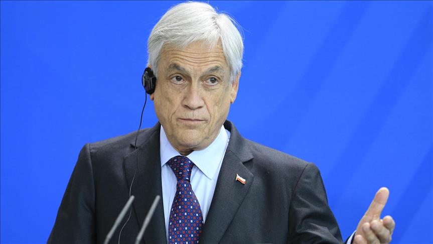 Piñera condenó el ataque a un policía en centro educativo de Chile