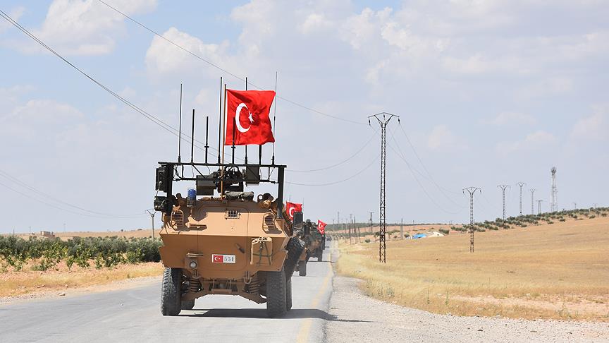 TSK Münbiç'te devriye faaliyetlerine devam ediyor