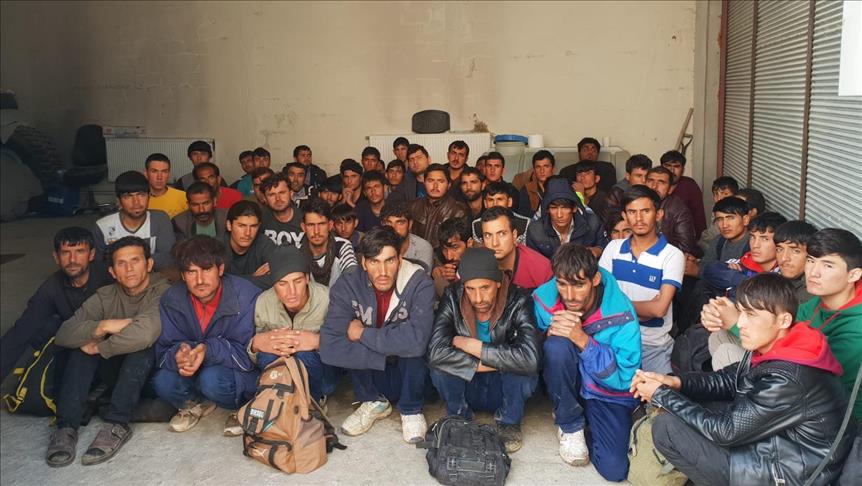 Nearly 130 irregular migrants held across Turkey