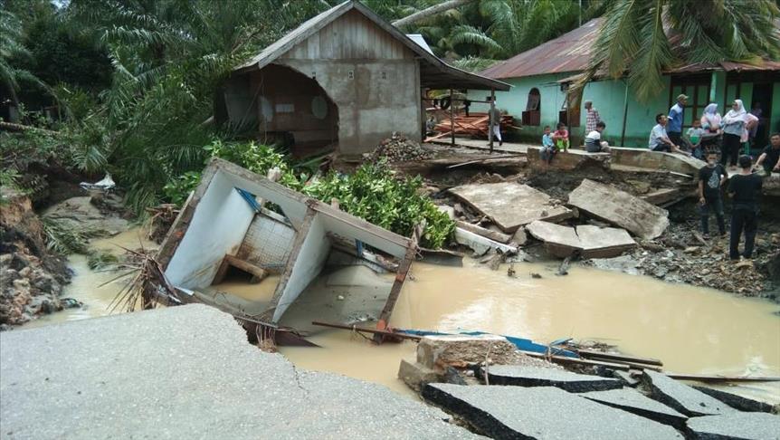 22 orang meninggal akibat banjir dan longsor di Sumatera 