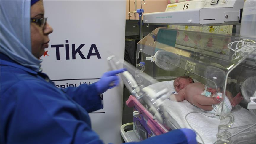 TIKA dona incubadoras a hospital en Palestina