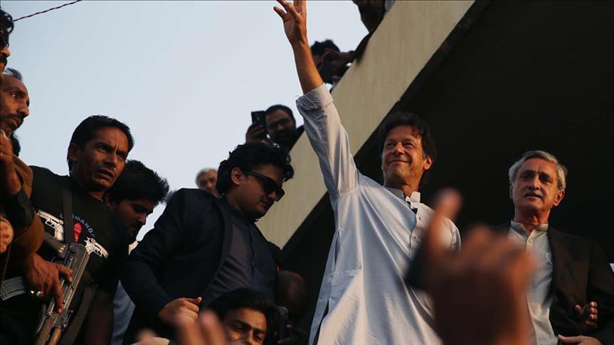 Pakistan: Imran Khan's wow factor fades in by-election