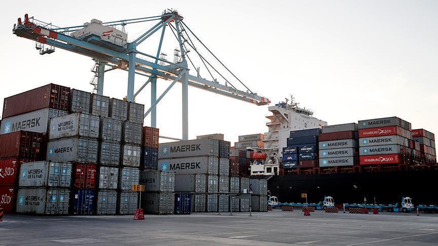 EU's trade balance records over $15B deficit in Jan-Aug
