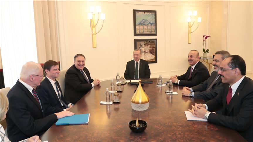 Presidente Erdogan y Mike Pompeo se reúnen en Ankara