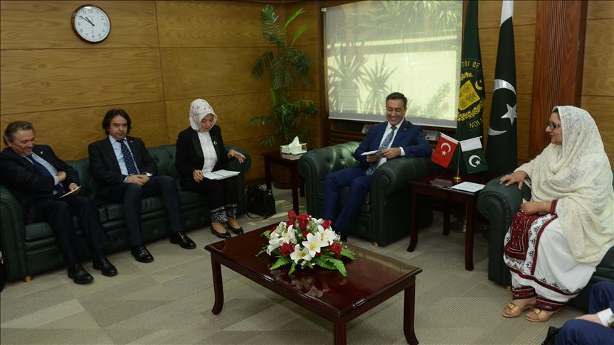 'Ankara ve İslamabad arasındaki stratejik ortaklık gelişmeli'