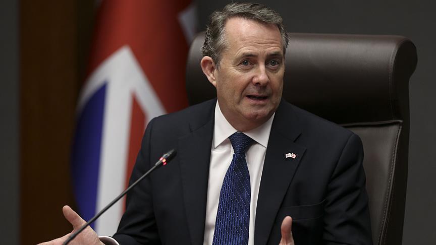 Британский министр отказался от поездки в Эр-Рияд