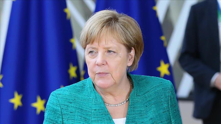 Merkel: EU has not set date for new Brexit summit 