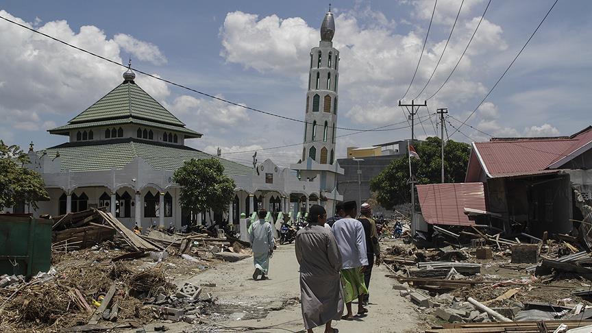 В Индонезии вновь произошло мощное землетрясение 