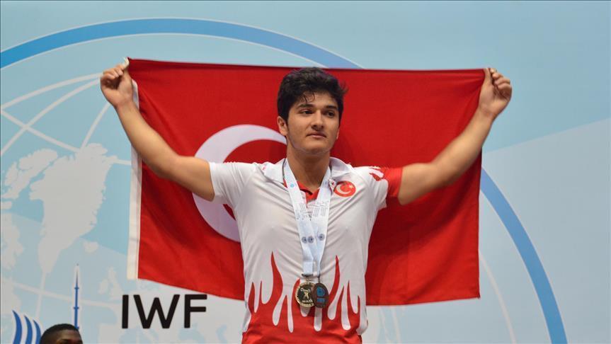 Turkish athletes win 11 medals in Youth Olympics