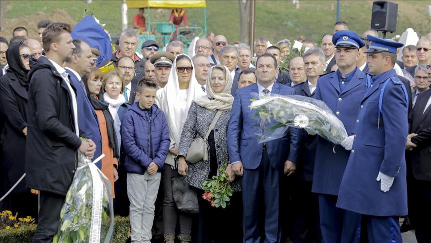 Bosnia conmemora la vida de su primer presidente