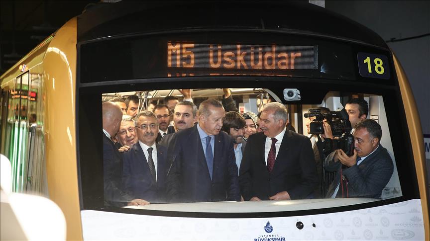 Erdogan inaugure une ligne de métro automatisé à Istanbul   