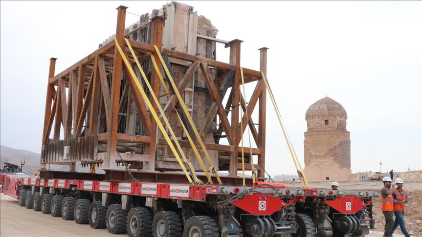 Hasankeyf Kalesi Orta Kapısı taşınıyor 