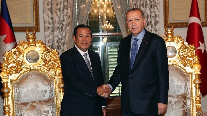 Erdogan reçoit le PM cambodgien