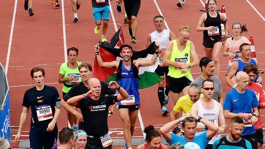 Палестинец в Нидерландах пробежал марафон в поддержку родины 