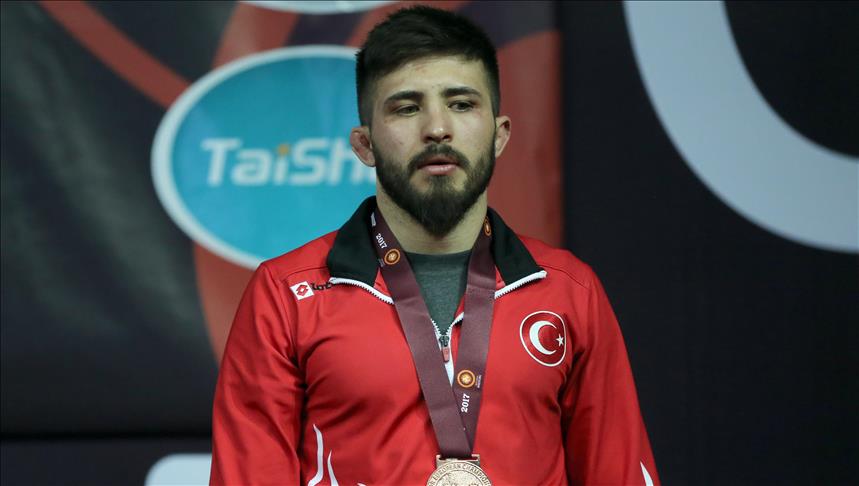 Turkey's Suleyman Atli bags bronze in world wrestling