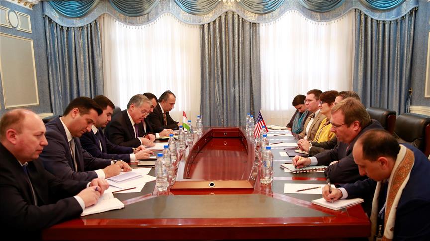 دیدار وزیر خارجه تاجیکستان با یک مسئول آمریکایی در دوشنبه