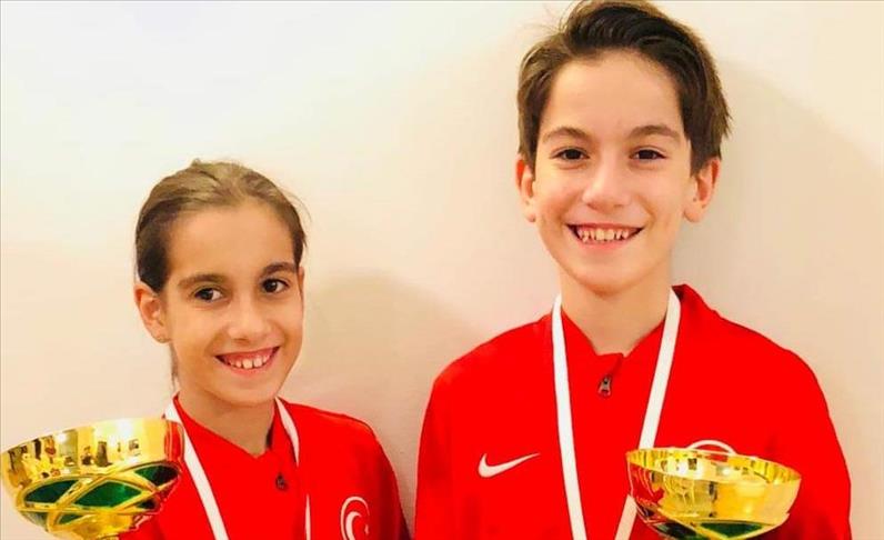 Mellizos turcos ganan campeonato mundial de baile de salsa