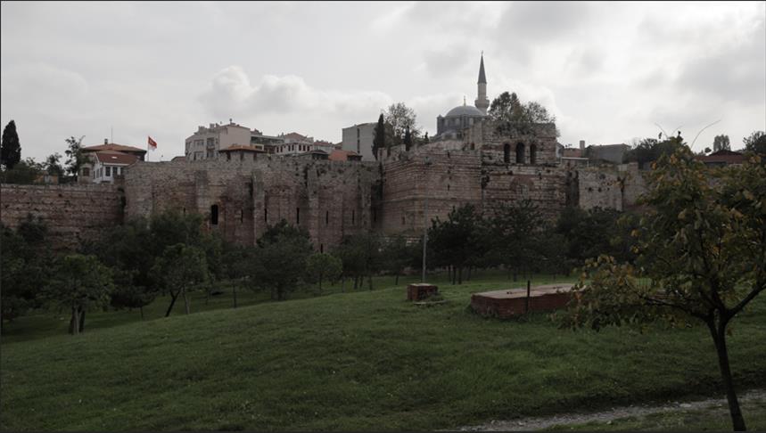 أسوار إسطنبول.. شواهد تاريخية حية (تقرير)
