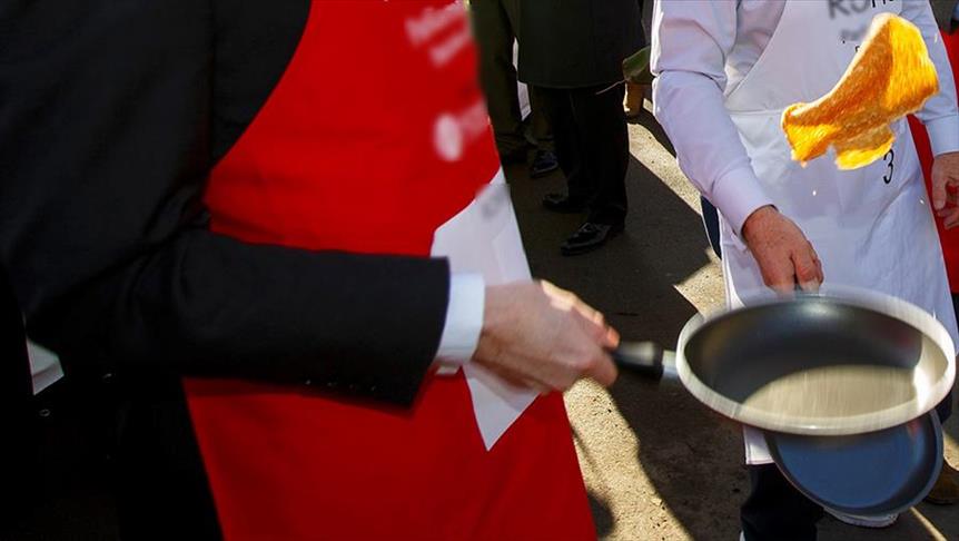 Bosnian chefs break world pancake record