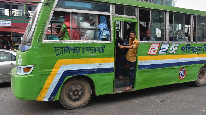 Transport strike paralyses Bangladesh