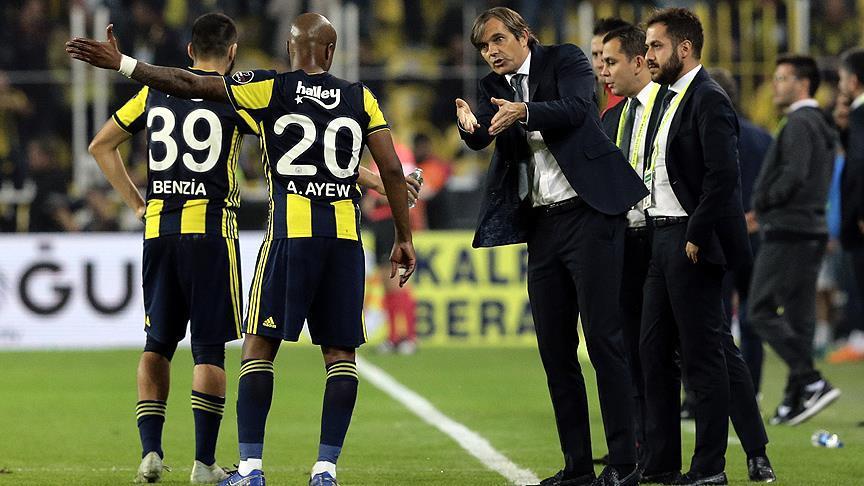 Cocu ji dîrektoriya Fenerbahçeyê hat hildan