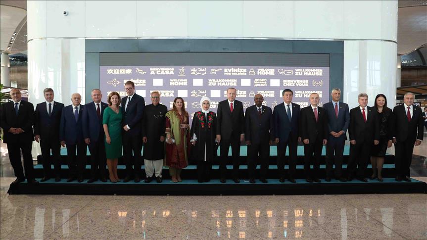 Иванов на церемонијата на отворање на третиот аеродром во Истанбул