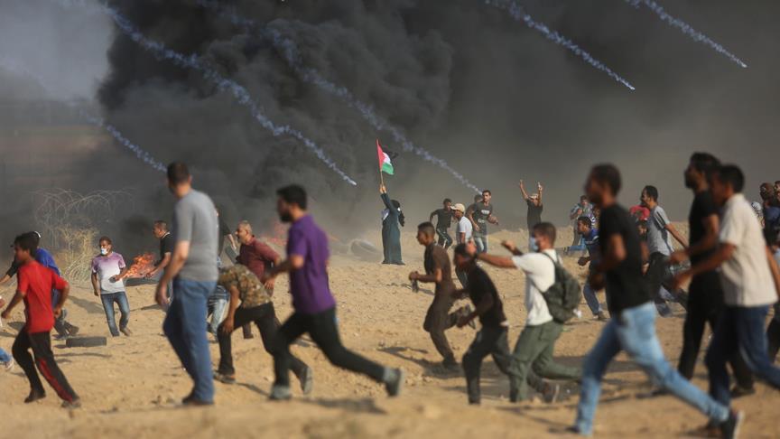 Israel martyrs Palestinian amid protests in Gaza