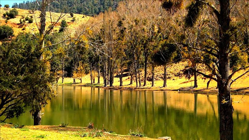 بحيرة ويوان في المغرب سحر الطبيعة