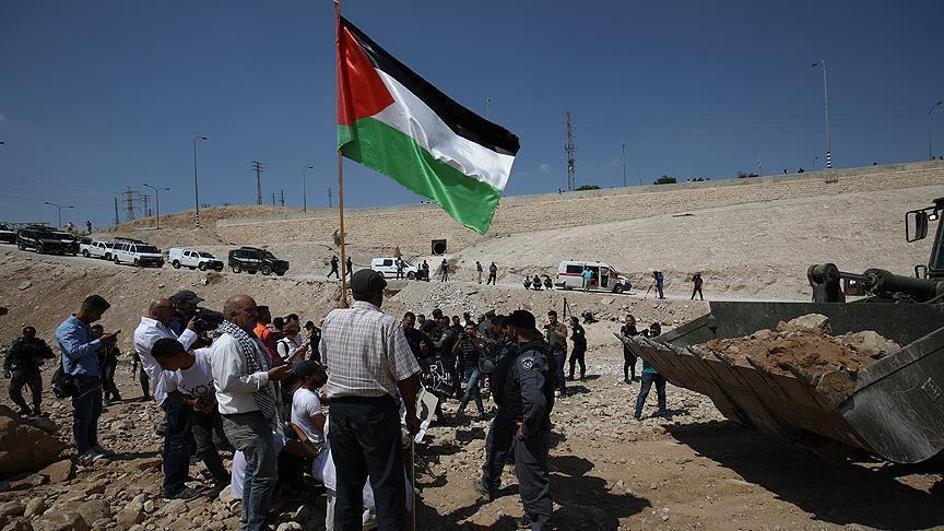 PLO suspension of Israel recognition symbolic: Analysts